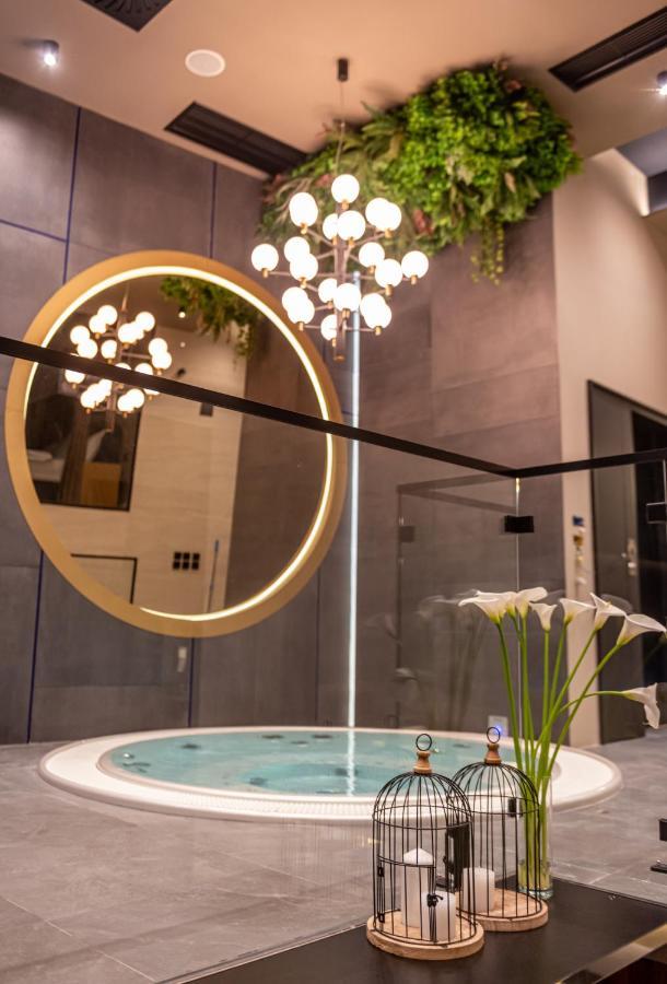 Marconio Wellness Private Pool & Spa - City Center Beograd Eksteriør billede